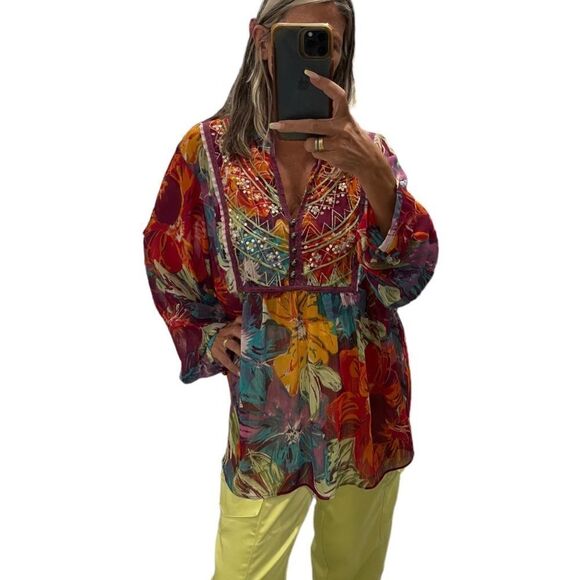 Lane Bryant Semi Sheer Floral Sequins Long Sleeve Top.Size 26/28 - Picture 3 of 14